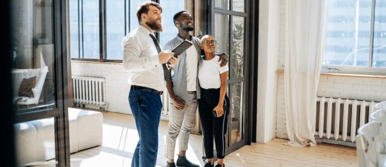 What Renters Should Ask When Touring Apartments in North Scottsdale