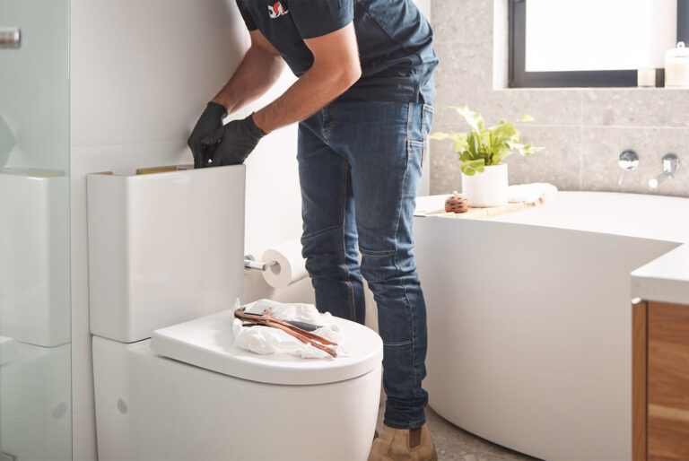 Crucial Methods Expert Plumbing Firms Use for Effective Toilet Repair