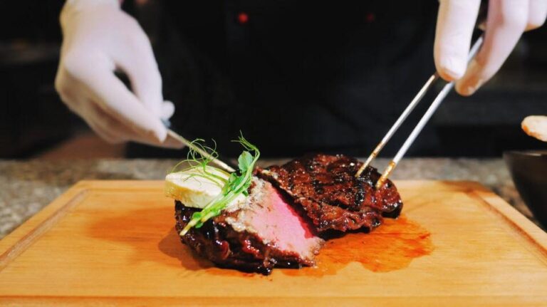 How to Cook Steak in 3 Ways