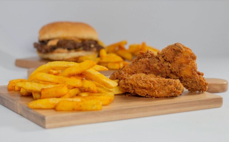 Why Tin & Tallow Serves Hilton Head’s Most Talked-About Burger
